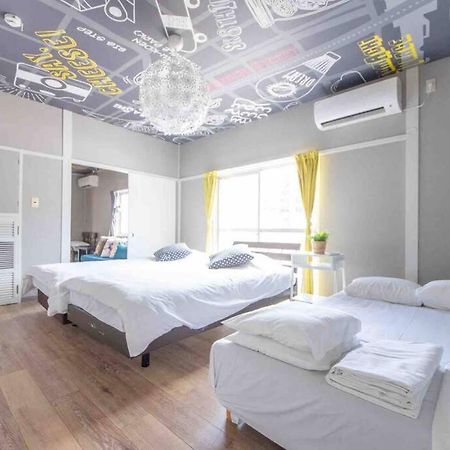 Sanacion Namba 難波千日前の5Ldk120平米 駅徒歩2分 広々バルコニーでバーベキューも可能 Apartamento Osaca Exterior foto